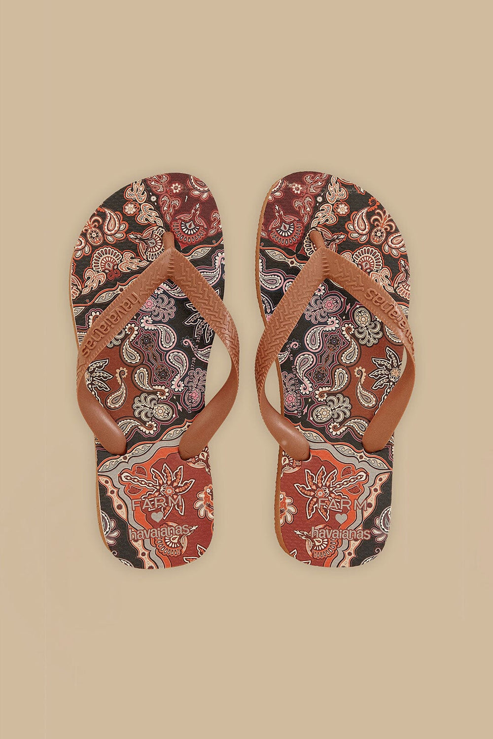 Brown Scarf Havaianas - FARM Rio AMAZON LIFE BLACK