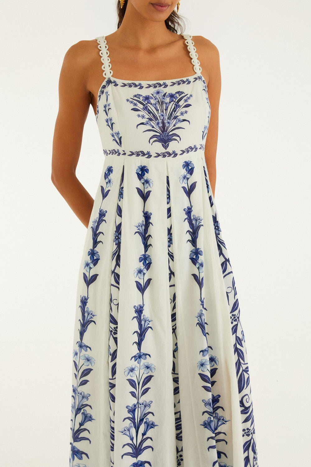 Off-White Flowers Arch Pleats Maxi Dress - FARM Rio FLOWERS ARCH OFF-WHITE