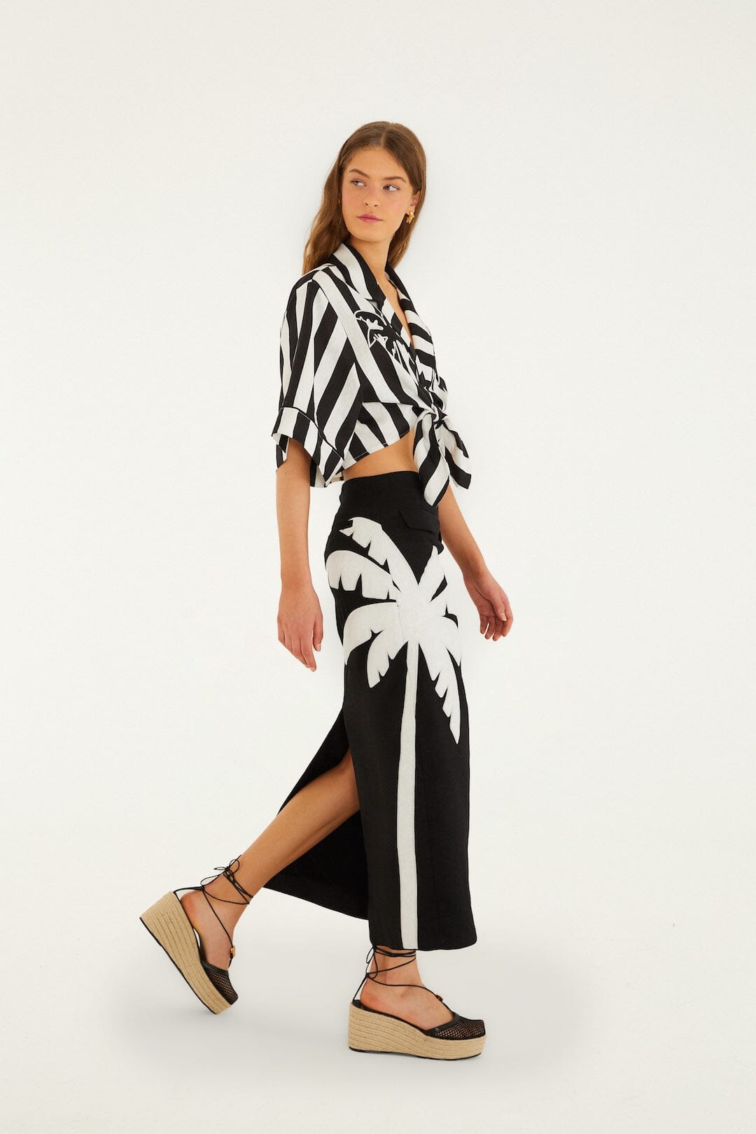 Black Embroidered Palm Tree Euroflax Premium Linen Maxi Skirt - FARM Rio BLACK