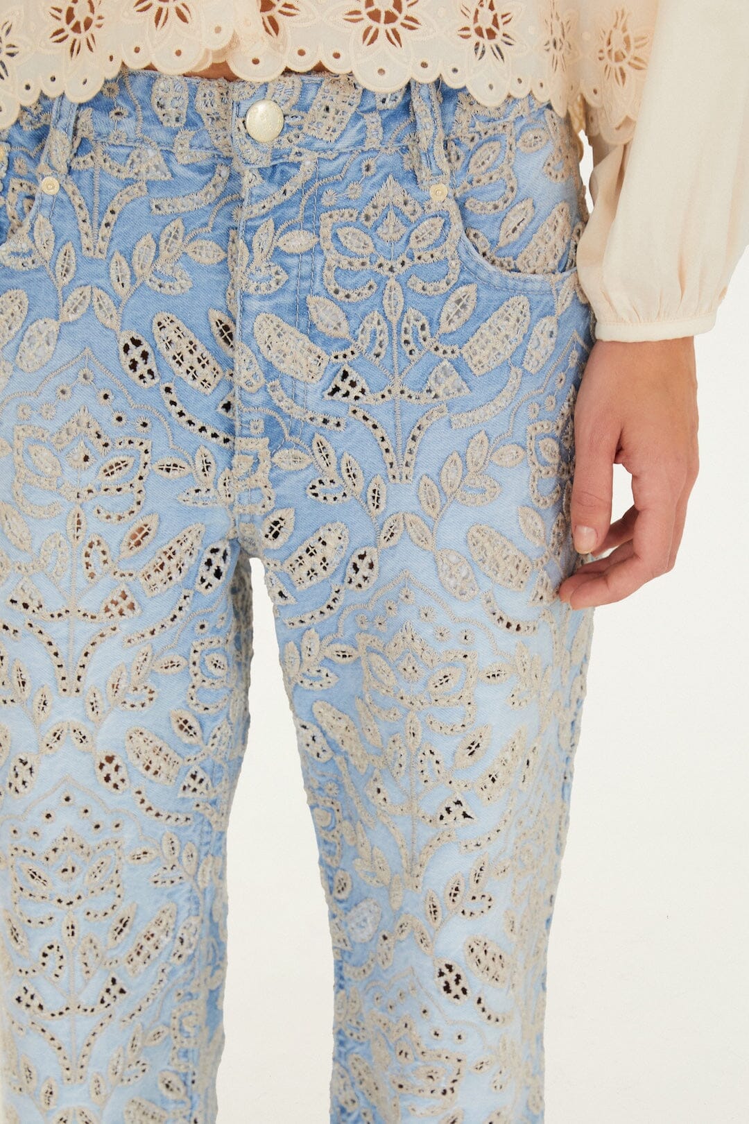 Denim Eyelet Pockets Flare Pants - FARM Rio DENIM