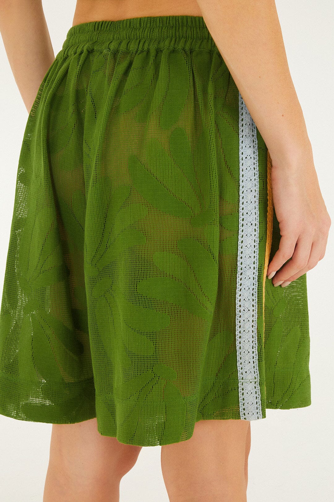 Green Brasil Samba Lace Shorts - FARM Rio GREEN