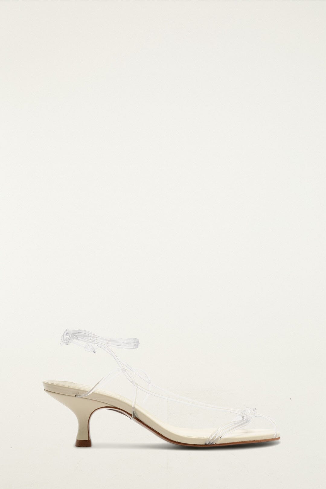 White Spaghetti Jelly Kitten Heeled Sandal - FARM Rio CLEAR AND IVORY