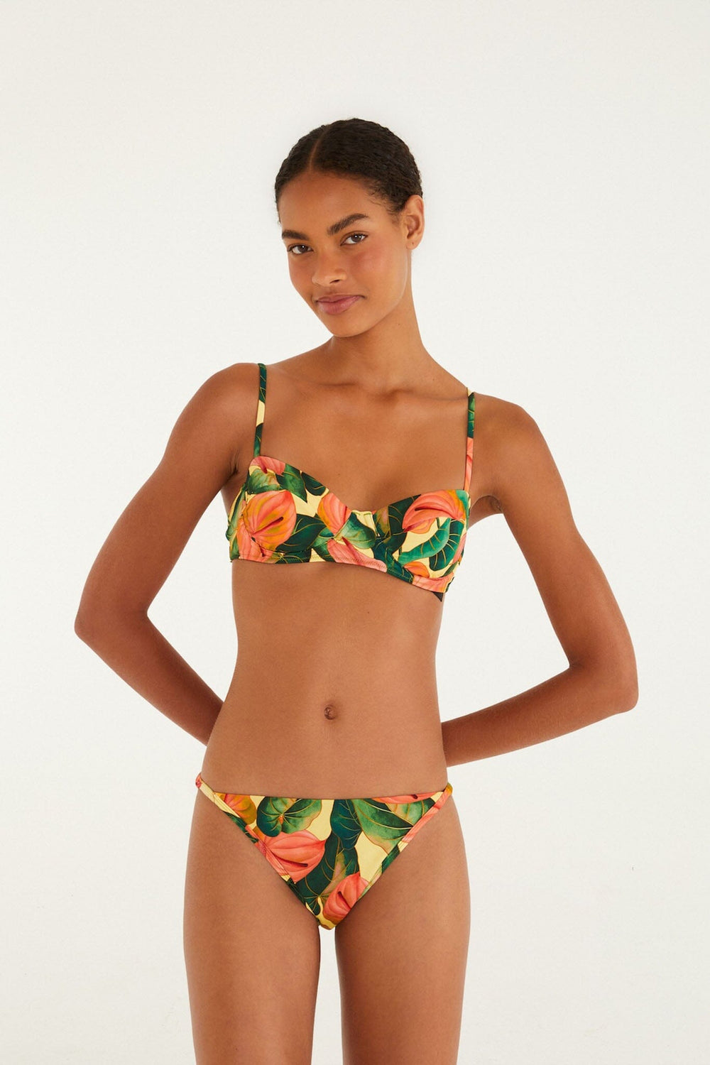 Golden Yellow Anthurium Underwire Bikini Top - FARM Rio ANTURIUM GOLDEN YELLOW