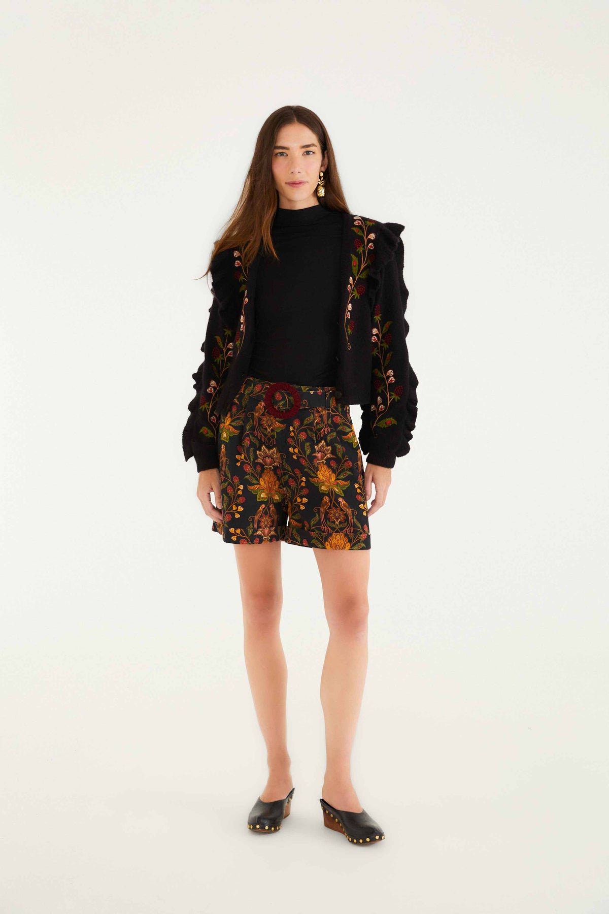 Black Berry Garden Shorts - FARM Rio BERRY GARDEN BLACK