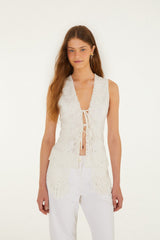 Off-White Embroidered Lenzing Ecovero Euroflax Blouse - FARM Rio OFF-WHITE